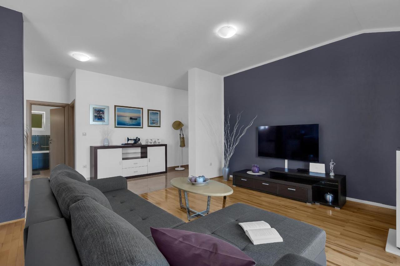 Stunning City View Apartment Makarska Extérieur photo